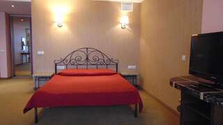 Апарт-отели Villa Alicante & SPA Zujūnai Двухместный номер «Комфорт» с 1 кроватью-6